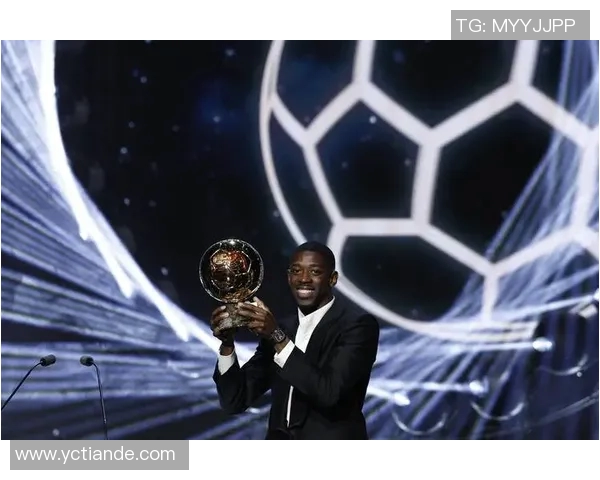 44码足球明星的传奇故事与他们的辉煌成就解析 44码足球明星的传奇故事与他们的辉煌成就解析