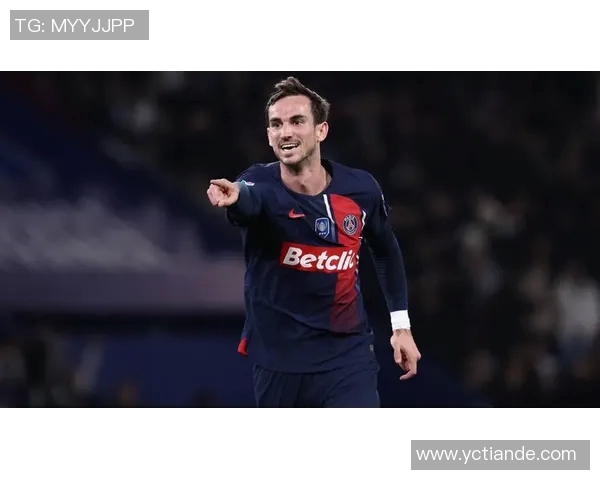 2017年全球足球明星风采盘点各国球员精彩表现与成就回顾 2017年全球足球明星风采盘点各国球员精彩表现与成就回顾