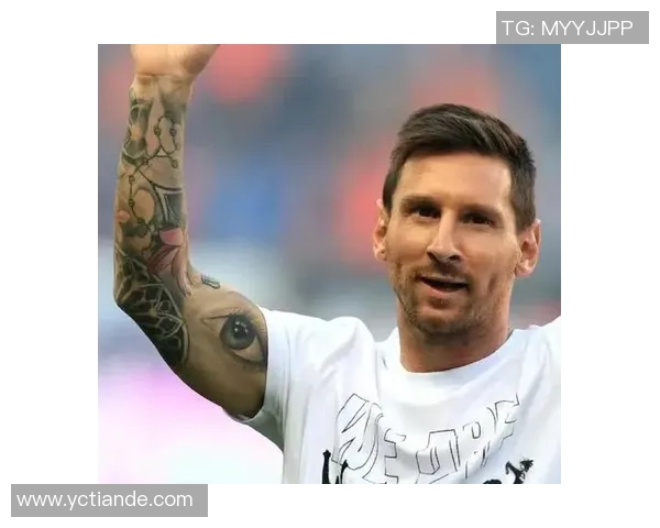 偶然相遇足球巨星梅西的难忘瞬间与精彩故事分享 偶然相遇足球巨星梅西的难忘瞬间与精彩故事分享