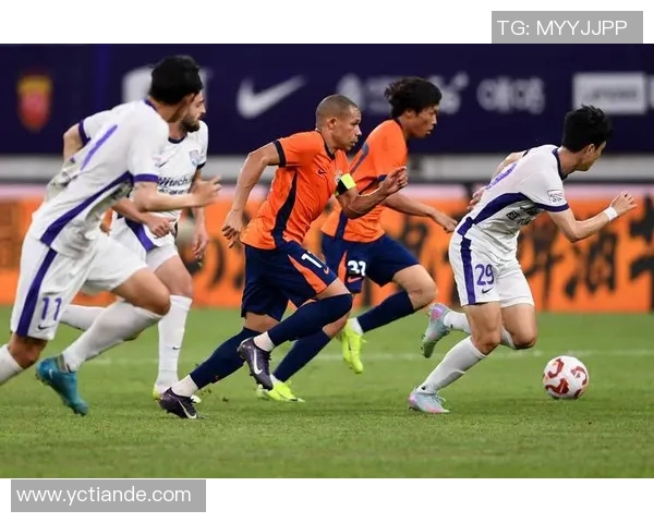 山东青岛足球明星的崛起与发展历程探秘