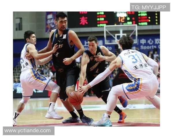 篮球纪实:记录武汉篮球队的突破历程 篮球纪实:记录武汉篮球队的突破历程